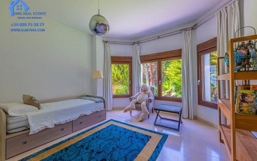 Guadalmina Baja Lara