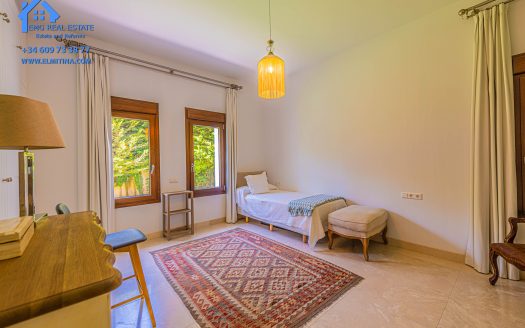 Guadalmina Baja Lara