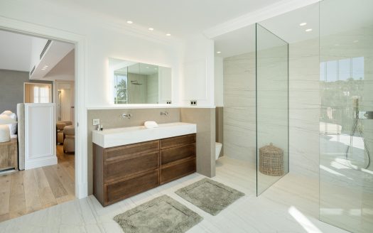 Villa in Nueva Andalucia, Marbella