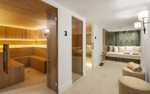 Villa in Nueva Andalucia, Marbella