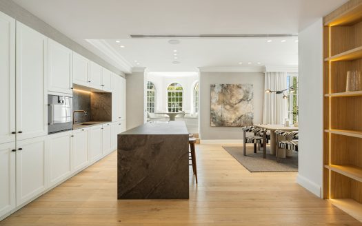 Villa in Nueva Andalucia, Marbella