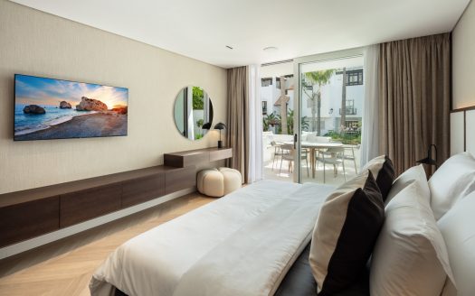 Iberis 1-2, Puente Romano Resort, Marbella Golden Mile – Where Resort Living Meets Refined Design