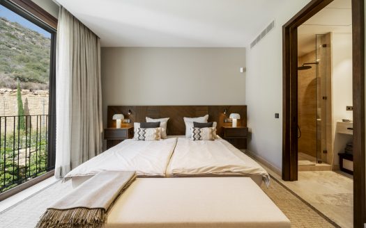 Alberca 5 – Casares del Sol, Casares Golf: Where Andalusian Charm Meets Contemporary Grandeur