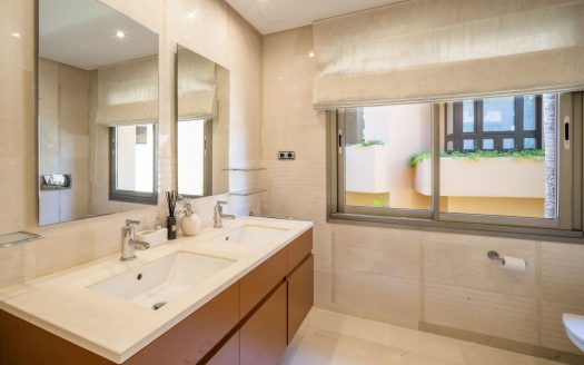 Mansion Club, Marbella Golden Mile – Where Modern Elegance Meets Mediterranean Serenity