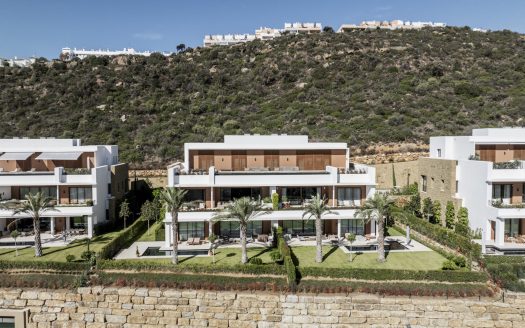 Alberca 5 – Casares del Sol, Casares Golf: Where Andalusian Charm Meets Contemporary Grandeur