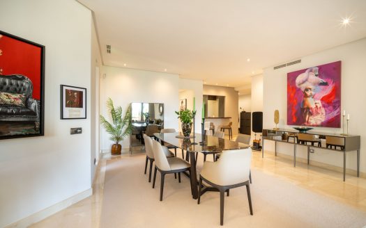 Mansion Club, Marbella Golden Mile – Where Modern Elegance Meets Mediterranean Serenity