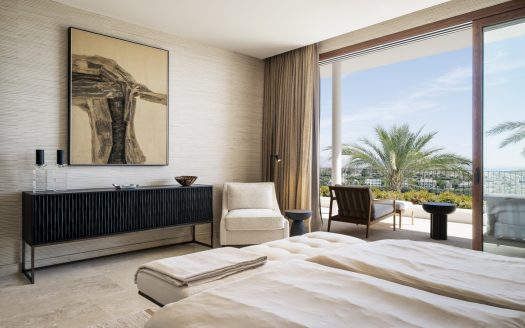 Alberca 5 – Casares del Sol, Casares Golf: Where Andalusian Charm Meets Contemporary Grandeur